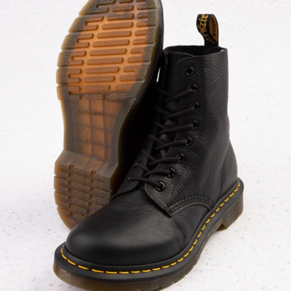 Dr Marten Pascal 8 Eye Boots